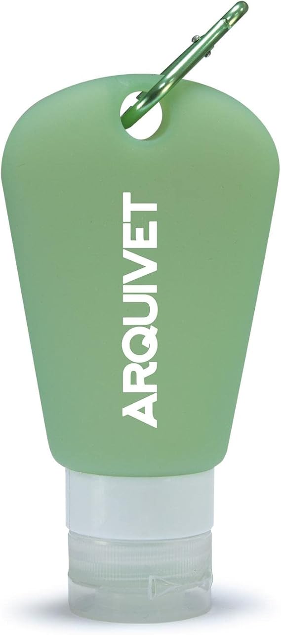 Arquivet, Botella portátil 90 ml Limpia micciones de Mascotas, Limpia la orina o Pipi de Perro pequeño o Gato, Tapón antigoteo, Accesorios para Perros pequeños y Gatos