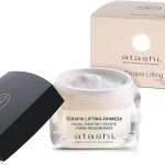 Atashi Firmeza Y Luminosidad - Terapia Lifting Firmeza Facial, Mentón Y Escote. Regenera, Ilumina Y Reafirma. Con Células Nativas De Edelweiss Y Carnosina. Apta Para Piel Sensible. 50 Ml